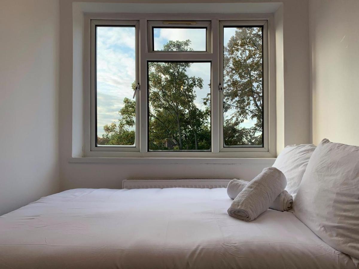 Luxury Suites Near Wembley Stadium, Wembley Arena, London Designer Outlet Exterior foto